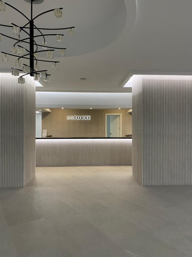 La Colina Estudio Con Vista Al Mar 토레몰리노스 외부 사진